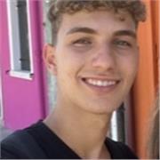 Estudiante 1r Bachillerato da clases particulares de infantil, primaria , secundaria, eso